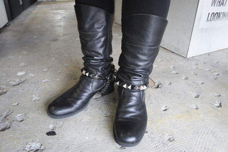 レアアイテム　ブラックミーンズ　ブーツストラップ △▽ブーツストラップ▽△: Modern Pirates Staff Diary